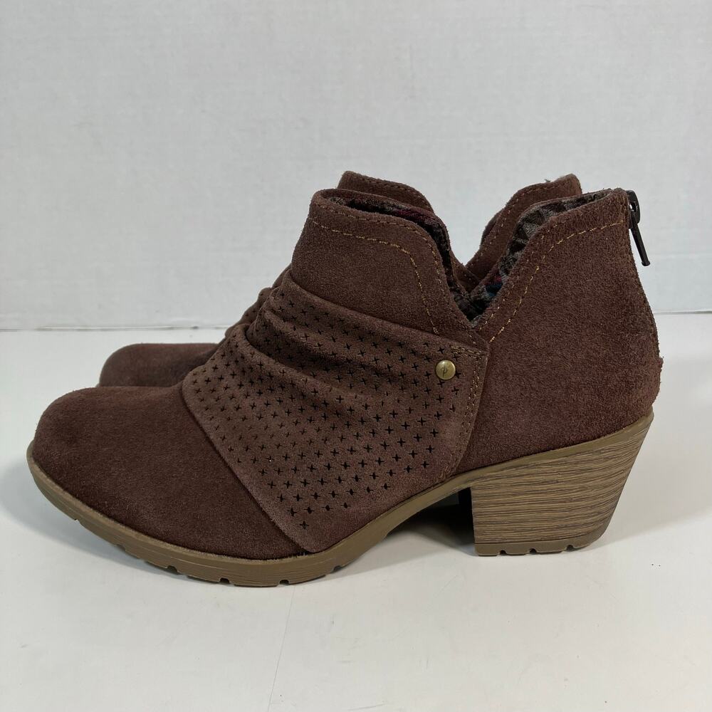 Earth Origins Sz 6.5 Wide Amanda Perforated Ankle Bootie Brown Suede NO INSOLES